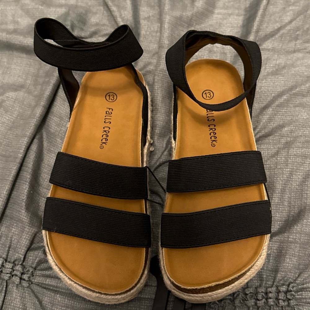 Falls Creek Girls Sz 13  Platform Strappy Sandals NWOB